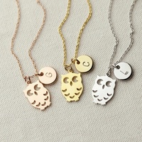 Collier pendentif personnalisé Qiuhan avec hibou et initiale, breloque hibou simple, bijoux personnalisés pour Halloween