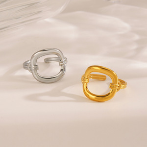 Anelli quadrati con struttura semplice anello cavo Versatile temperamento <span class=keywords><strong>femminile</strong></span> squisita galvanica gioielli in acciaio inossidabile - Product Image 2