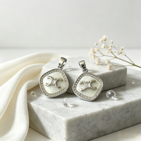 Breloques en laiton double C avec nacre, pendentifs carrés arrondis en zircon plaqué or et rhodium pour femmes, fournitures de bijoux DIY