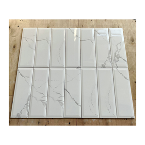 Mármol blanco de Carrara, azulejos de pared de porcelana de 10*<span class=keywords><strong>30cm</strong></span> con borde biselado, suelo antibacteriano, pared de fondo, baño, cafetería