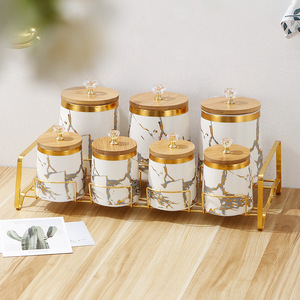 توابل فاخرة من الرخام الذهبي من المطبخ مع غطاء من الخيزران الماسي - Product Image 4