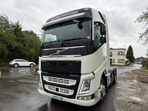 Camión Tractor <span class=keywords><strong>FH</strong></span> 460 Usado en Buenas Condiciones en Venta - Product Image 2