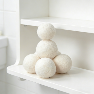 Boules <span class=keywords><strong>de</strong></span> séchage <span class=keywords><strong>de</strong></span> lessive en <span class=keywords><strong>laine</strong></span> <span class=keywords><strong>de</strong></span> Nouvelle-Zélande 100% faites à <span class=keywords><strong>la</strong></span> main en stock Boules <span class=keywords><strong>de</strong></span> séchage <span class=keywords><strong>de</strong></span> lessive pour machine à laver - Product Image 4