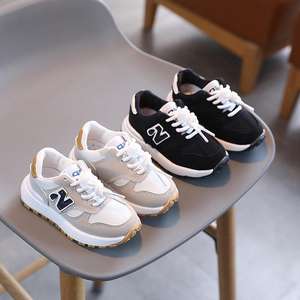 Zapatillas Deportivas de Malla para Niños y Niñas, Primavera-Otoño 2025, Suela Suave, Diseño de Letras, para Uso en Exteriores, Color Negro - Product Image 4