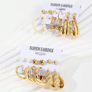 Conjunto de Aretes de Moda, Chapados en Oro, Aleación con Imitación de Perla, Estilo Vintage para Mujer, Joyería para Fiesta - Product Image 4