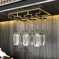 Nouveau support de verre à vin sous l'armoire verres à pied porte-verre à vin cintre de rangement support en métal organisateur de stockage pour armoire de cuisine Bar