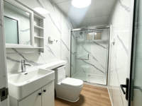 Maison conteneur extensible à double aile de 20/40 pieds, 1 à 4 chambres, avec chambre, salon, cuisine et salle de bain