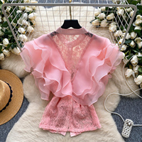 Kemeja Wanita Gaya Prancis Musim Panas, Elegan dengan Ruffle dan Aksen Renda, Kerah Tegak, Blus Ringan