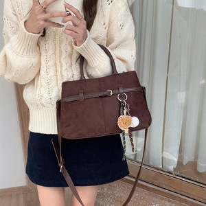 Sac fourre-tout bandoulière grande capacité en PU pour femme Maillard, nouvelle collection automne-hiver, design mat contrastant et rembourré - Product Image 1