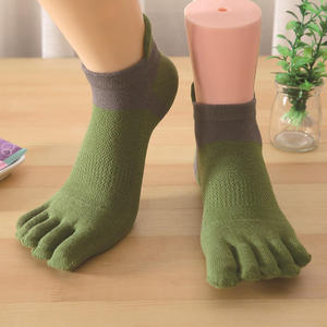 Chaussettes d'extérieur personnalisées pour hommes, respirantes en coton, chaussettes <span class=keywords><strong>de</strong></span> sport à 5 doigts pour le jogging, le cyclisme et la course à pied - Product Image 5