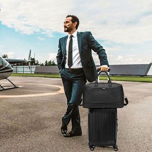 Nouveau Sac de Voyage 2025 Moins Cher Personnalisé 40L en Polyester Imperméable avec Membrane pour Gym et Fitness, Sac Polochon d'Affaires pour Femmes et Hommes - Product Image 6