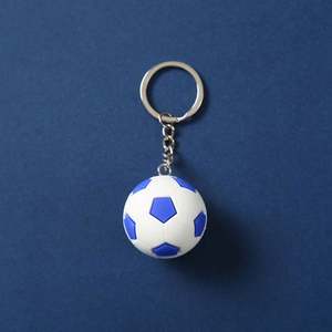 Promosi Gantungan Kunci Dekorasi Tas Souvenir Hadiah Gantungan Kunci Sepak Bola Kustom untuk Penggemar Gantungan Kunci PVC Lem Lunak Liontin Sepak Bola - Product Image 1