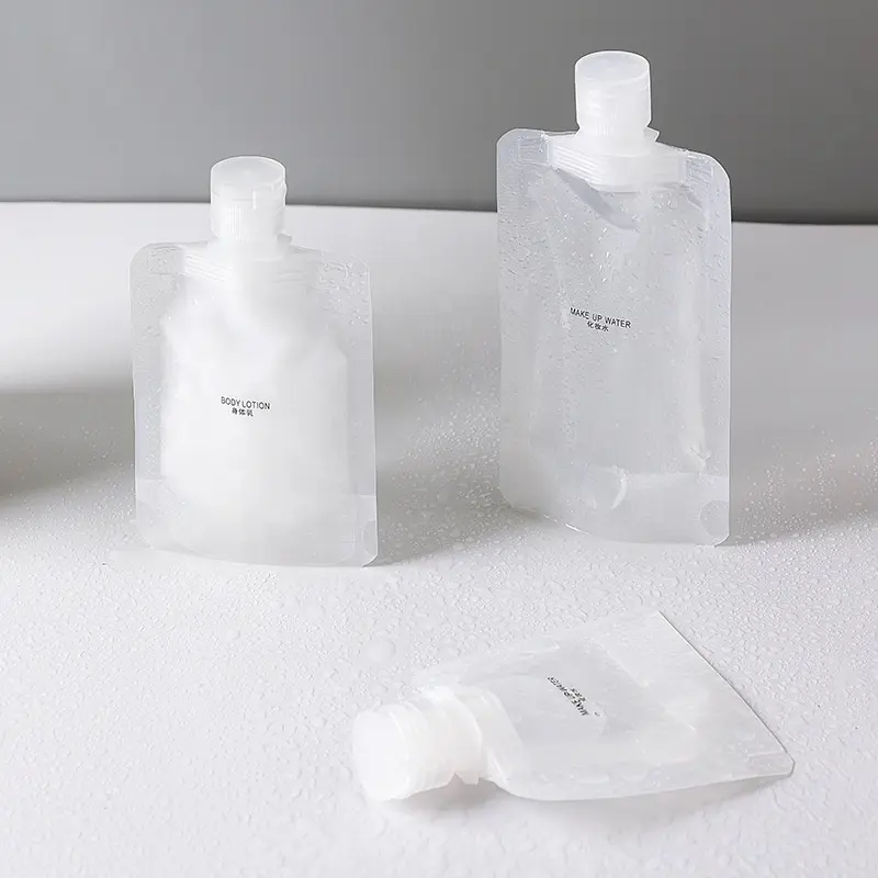In magazzino confezione cosmetica per bevande 30ML 50ML 100ML riutilizzabile stand up sacchetto con beccuccio trasparente sacchetti di plastica per animali domestici