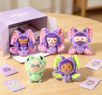 Porte-clés en peluche surprise, styles aléatoires personnalisés, poupée en peluche de 10 cm, dessin animé, anime, Halloween, chauve-souris colorée, pendentif en peluche rembourré