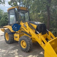 Chargeuses-pelleteuses CAT 420F d'occasion en bon état, chargeuse sur pneus CAT 420F à vendre, pelleteuse originale