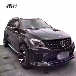 Kit Carrozzeria Stile WD con Ottima Compatibilità per <span class=keywords><strong>Mercedes</strong></span> <span class=keywords><strong>Benz</strong></span> Classe <span class=keywords><strong>ML</strong></span> W166, Paraurti Anteriore, Paraurti Posteriore e Parafanghi Allargati per ML400 Facelift - Product Image 4
