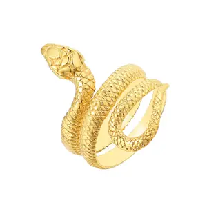 珠宝蛇缠绕形状嘻哈戒指镀金不锈钢时尚男女时尚opp包男女通用鸡尾酒戒指
