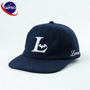 Casquette Snapback QZFSO personnalisée à visière plate, 5 panneaux, non structurée, avec boucle métallique, broderie motif, pour sports de plein air et baseball - Product Image 1