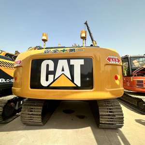 Excavatrice Caterpillar Cat320D d'occasion, modèle 2022, avec moteur, boîte de vitesses, pompe, capacité de la benne de 1,0 m³, poids opérationnel de 20 tonnes - Product Image 3