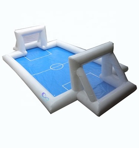 Gran deporte al aire libre de <span class=keywords><strong>jabón</strong></span> campo de fútbol inflable <span class=keywords><strong>agua</strong></span> fútbol juegos mojado paso para adultos <span class=keywords><strong>y</strong></span> niños - Product Image 4