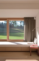 Ventana Moderna de Aluminio K1.1 de Alta Eficiencia Energética con Aislamiento Exterior, Acabado de Polímero de Madera, Insonorizada, para Baño, Fabricación OEM