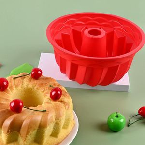 Molde redondo de silicona rojo para pasteles de 23 cm y 10 cm de alto, resistente al calor, para hornear pasteles y pan. - Product Image 3