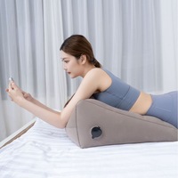 Multifunktion ales aufblasbares PVC-Bett kissen Dreieckige Rückenlehne und Taillen stütze Druck reduzierendes erhöhtes Kissen