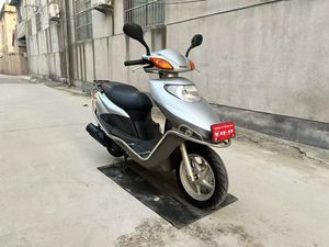 AHonda Shijun 125cc Scooter <strong>Motorcycle</strong> Available for Export. Direct Shipment From the Manufacturer. - Product Image 2