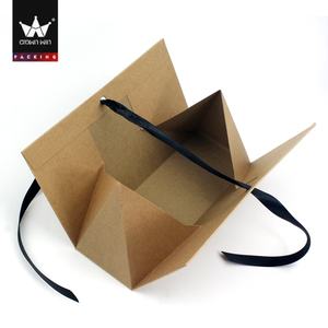 Bolsa de Papel Personalizada para Bolsos, Embalaje Artesanal para Ropa, Embalaje de Regalo, Impresión de Logotipo Personalizada, Bolsa de Papel de Arte - Product Image 6