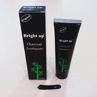 Dentifrice blanchissant naturel sans fluorure à base de charbon actif de noix de coco et de bambou OEM