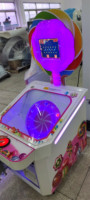 Machine de tir à monnayeur pour enfants à bon prix, distributeur de sucettes en métal, modèle Candy Factory 84x64x145cm 80kg