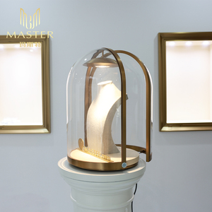 Vitrina de Joyería MASTER con Forma de <span class=keywords><strong>Faro</strong></span>, Mostrador de Vidrio Premium con Cerradura para Exhibición en <span class=keywords><strong>Tiendas</strong></span> de Joyería - Product Image 5