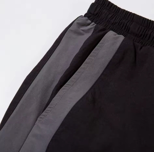 Pantalon de survêtement ample pour hommes Pantalon en polyester et nylon à blocs de couleurs Style tactique Poche avant Design - Product Image 4