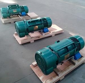 رافعة كهربائية بحبل سلكي من نوع CD بقدرة 1 طن و2 طن و3 طن و5 طن و10 طن مع جهاز تحكم عن بعد، متوفرة بجهد 220 فولت و380 فولت من المصنع مباشرة - Product Image 2