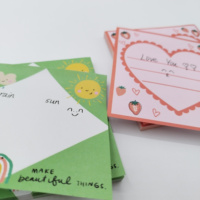 Différents types en forme de coeur Mini Offre Spéciale pliant Sticky Note avec utilisation au réfrigérateur