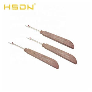 Tagliafilo Industriale Clover in Acciaio, Strumento per Sfilare Cuciture e Tagliare il Filo per Tessuti - Product Image 2