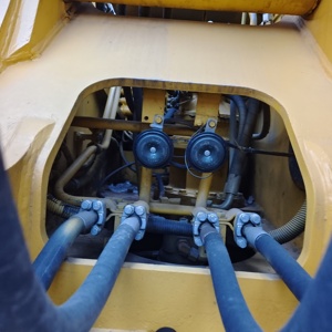 Excavatrice d'occasion KOMATSU Pc300 Pc 300-7 d'excavatrice de 30 tonnes, PC300-7 de haute qualité à prix bas sur Offre Spéciale à shanghai - Product Image 6