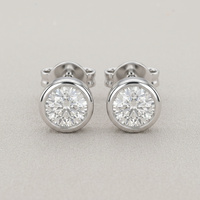 Круглые низкопрофильные серьги-гвоздики 0.5CTW из цельного золота 14K с выращенными в лаборатории бриллиантами IGI-сертифицированных качества CVD/HPHT VVS. Изысканные ювелирные изделия, пара.