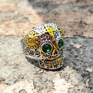 Fabricants <span class=keywords><strong>de</strong></span> bijoux <span class=keywords><strong>de</strong></span> mode personnalisés Crâne rétro gravé Chevalière personnalisée pour hommes - Product Image 1