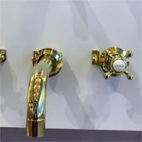 Mitigeur de lavabo à deux poignées en laiton Robinet mural Type de capteur sans contact Garantie de 5 ans 3 trous Plusieurs couleurs OEM