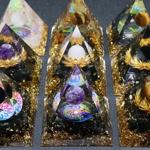 Piramidi di Orgone all'ingrosso Chakra Orgonite Energy Lotus Pyramid cristalli di guarigione spirituale