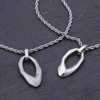 Boucles d'oreilles torsadées pour hommes en acier inoxydable, forme goutte irrégulière, style rétro tendance et simple