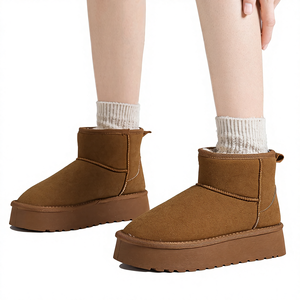 Botas de Nieve Nuevas de Invierno para Mujer, Botas de Media Pantorrilla con Forro de Pelo Artificial, Zapatos de Cuero Mate, Botas para Mujer, Botas para Hombre - Product Image 1