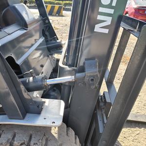 מכירת חיסול! מלגזה משומשת של ניסאן 3 טון, מנוע, משאבה ותיבת הילוכים מקוריים מיפן, מחיר נמוך, ערב הסעודית - Product Image 6