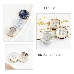 Wholesale 11.5mm Fashion Plating Gold Edge 4 Holes Round Resin Plastic Button For Shirt