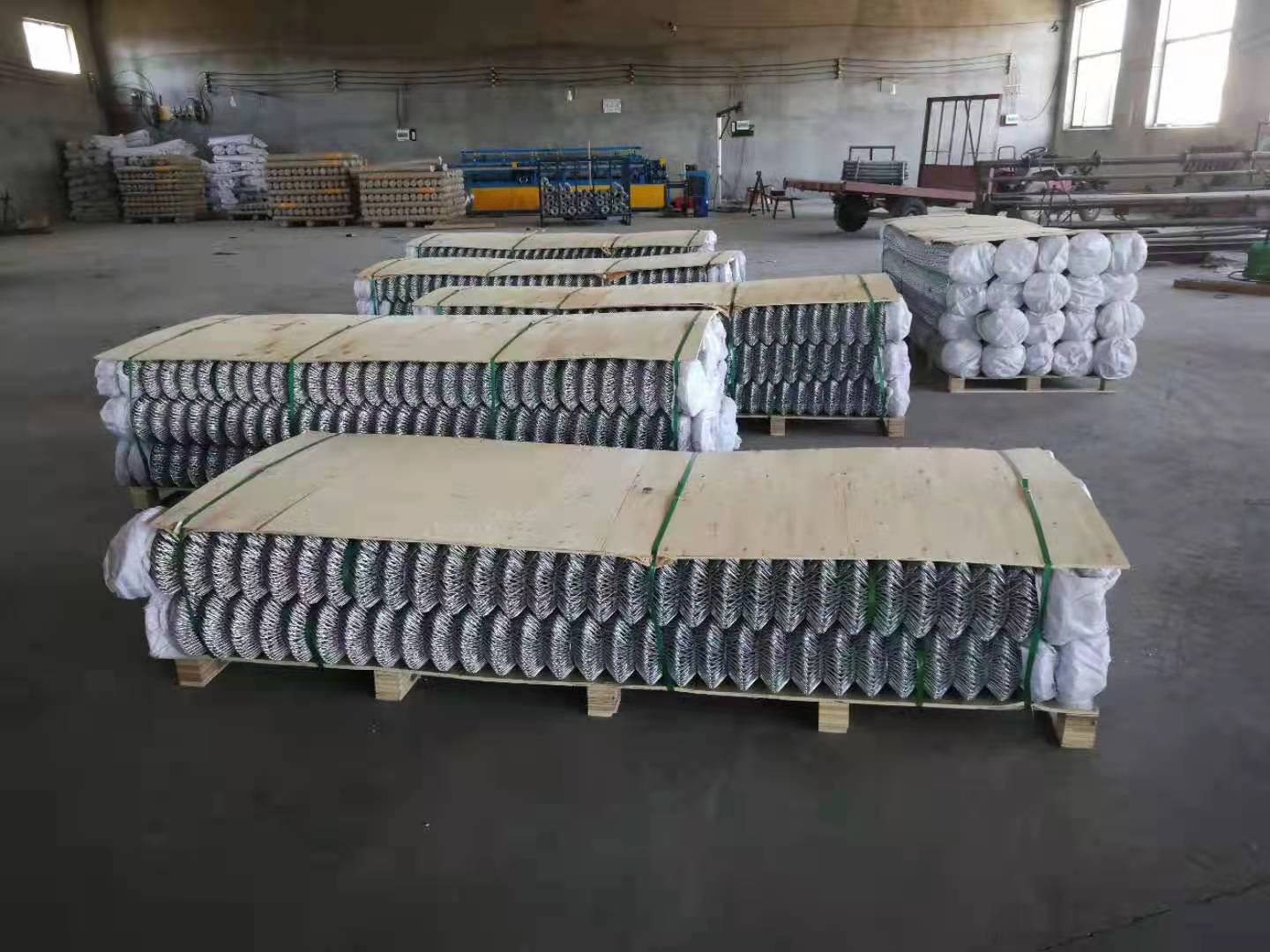 Sustainable Pvc Coated Chain Link Fence Easily Assembled