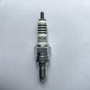 หัวเทียนแท้ NGK รุ่น 93398 CR8EHDX-9S สำหรับรถมอเตอร์ไซค์ฮอนด้า CB500/S, CBF500/ABS 500cc, CB-1 / <span class=keywords><strong>CB400</strong></span> <span class=keywords><strong>Super</strong></span> <span class=keywords><strong>Four</strong></span> (VTFC) - Product Image 4