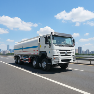 Nuevo <span class=keywords><strong>Camión</strong></span> Cisterna de Agua HOWO 8x4 de 25000L, Euro 5, Automático, 25-30T GVW, Gran Oferta - Product Image 2