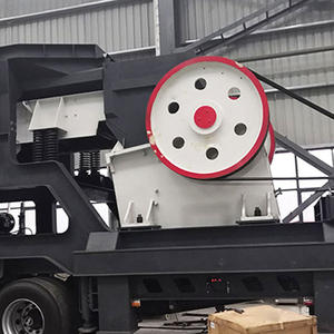 Installation de concassage mobile avec crible pour l'extraction de pierres, concasseur de minerai d'or sur roues pour la production d'agrégats en carrière - Product Image 5