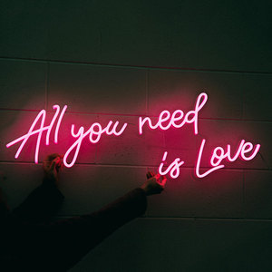 Drop Shipping Happy Birthday Light Neon <span class=keywords><strong>Sign</strong></span> nome personalizzato della luce al Neon tutto ciò di cui hai bisogno è l'amore dell'insegna al Neon per la decorazione di nozze della festa - Product Image 6